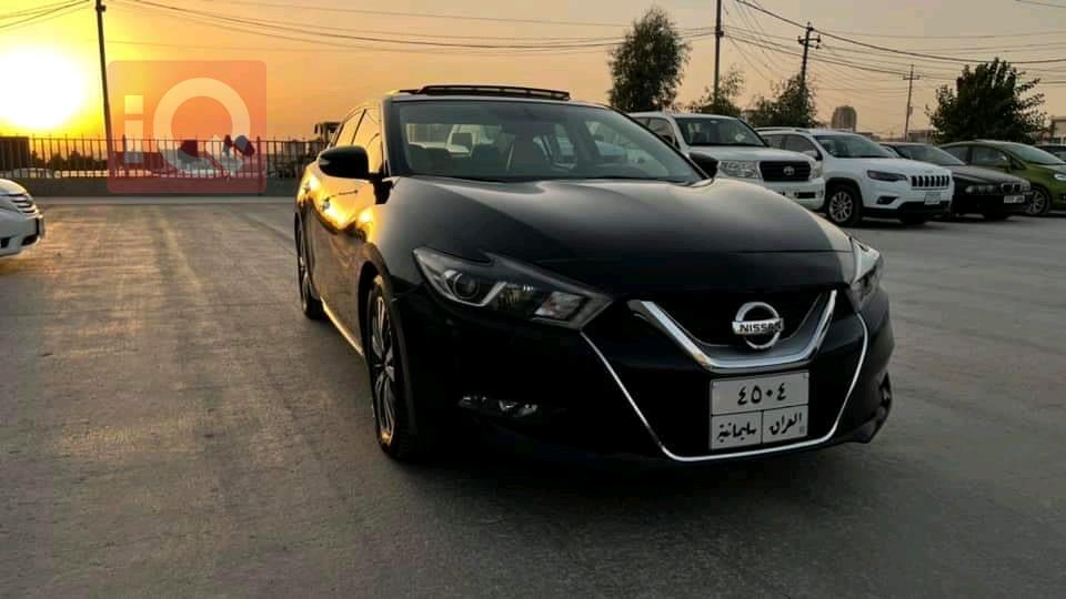 Nissan Maxima